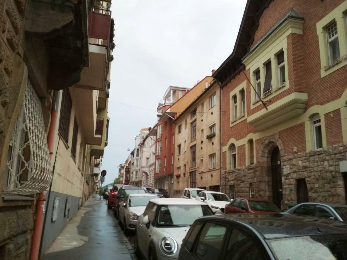 Zsuzsa Apartman Budapest Extérieur photo